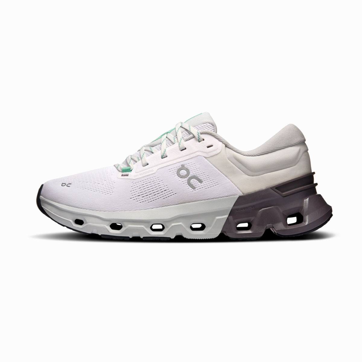 ON Cloudflyer V5 On Running Footwear