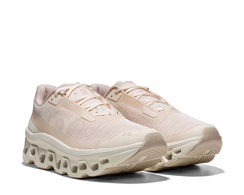 On Cloudmonster Void W "Ivory" On Trail Footwear