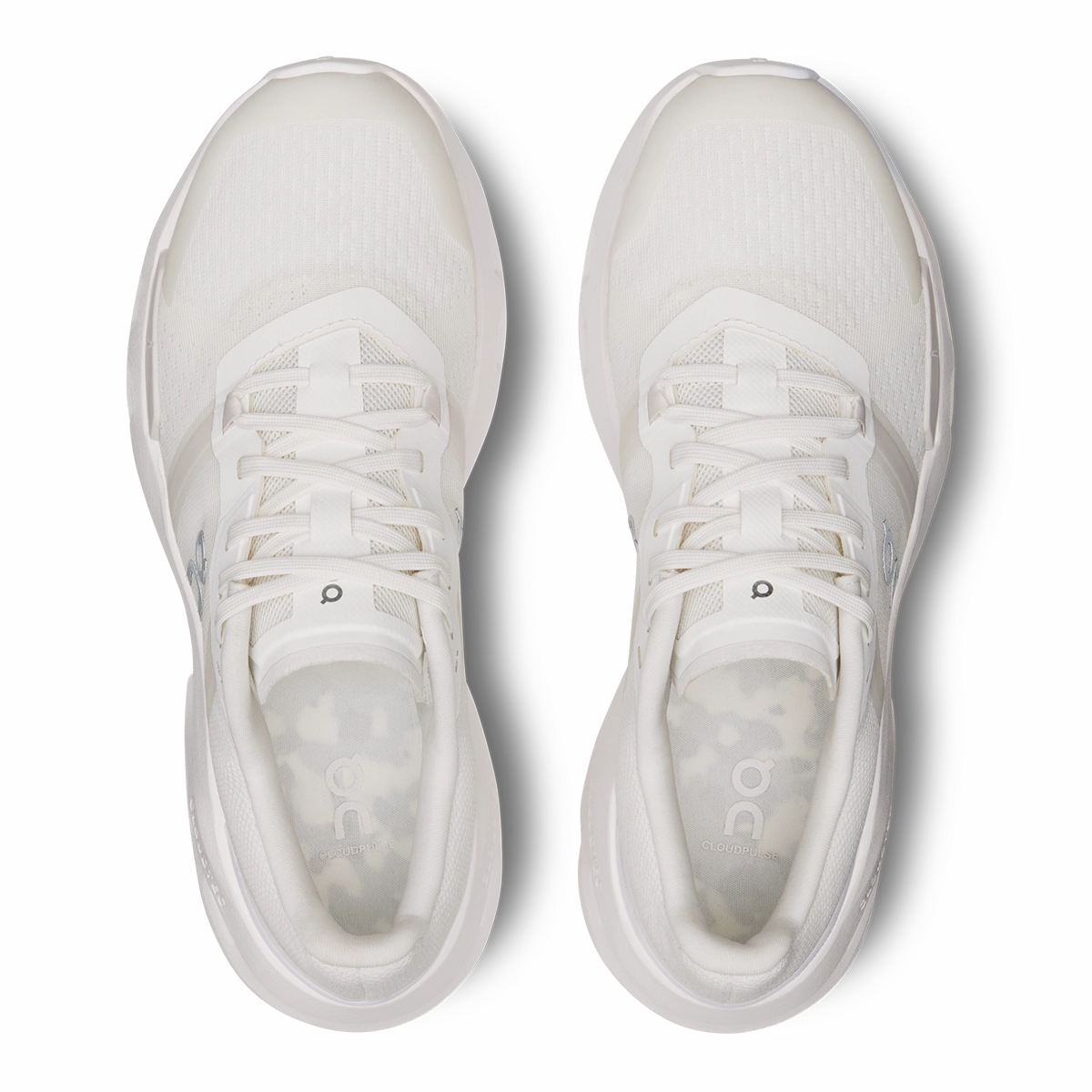 ON Cloudpulse On Cross Training Shoes