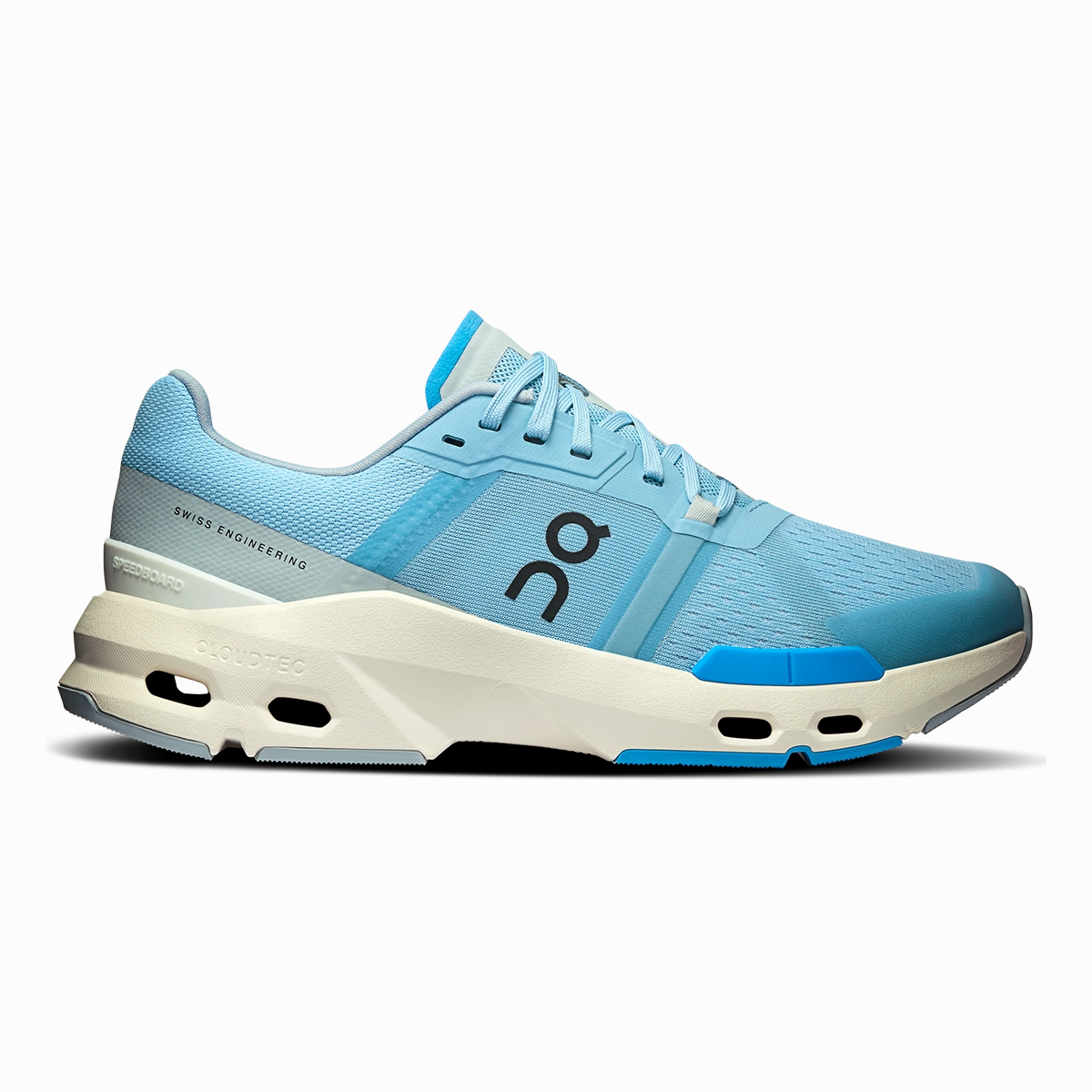 ON Cloudpulse On Cross Training Shoes