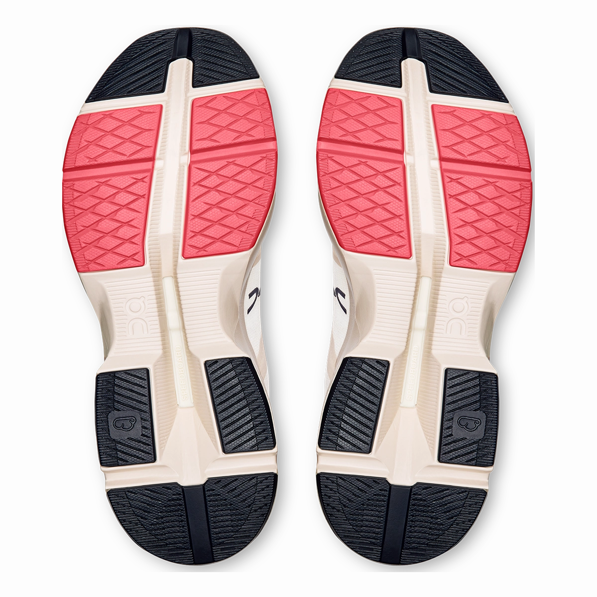 ON Cloudpulse On Cross Training Shoes