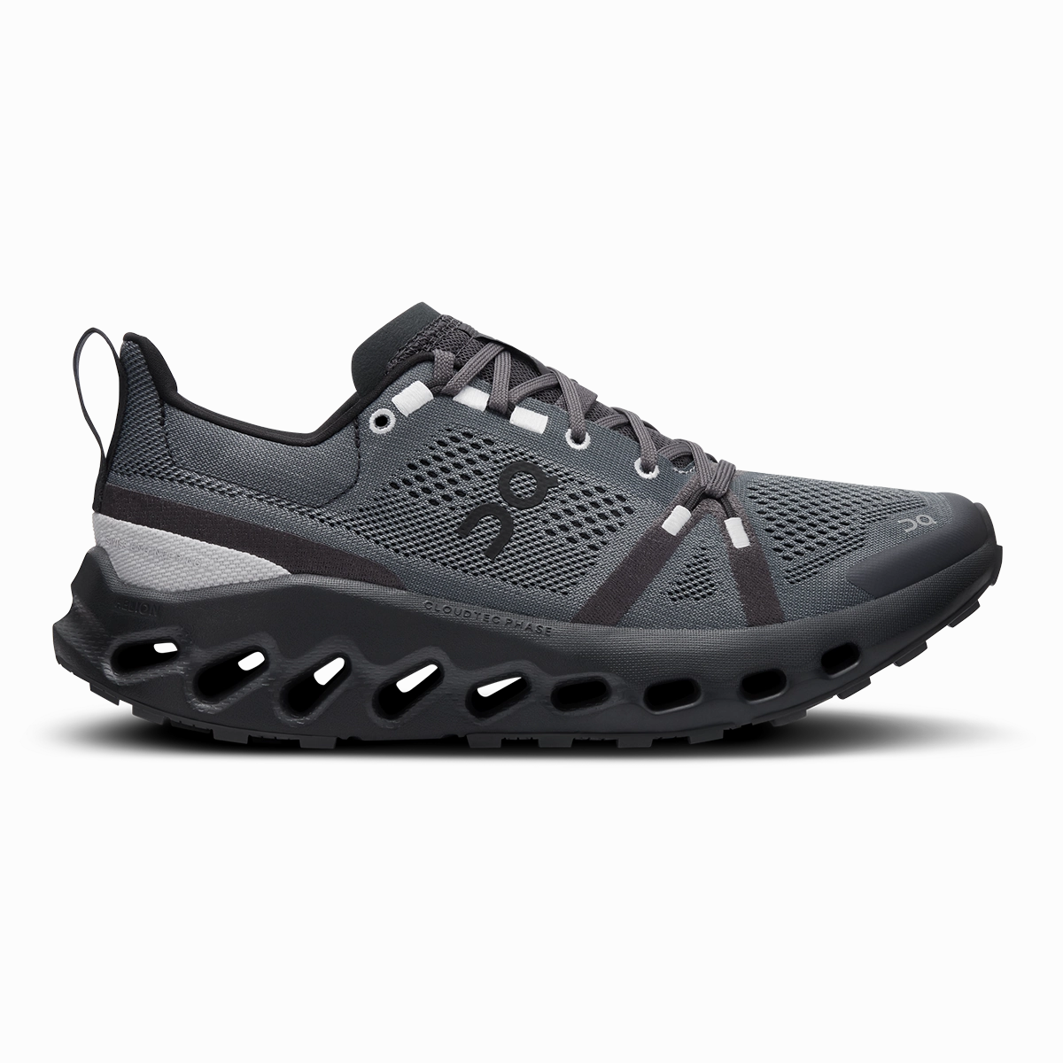 ON Cloudsurfer Trail on lifestyle shoes casual comfortable design