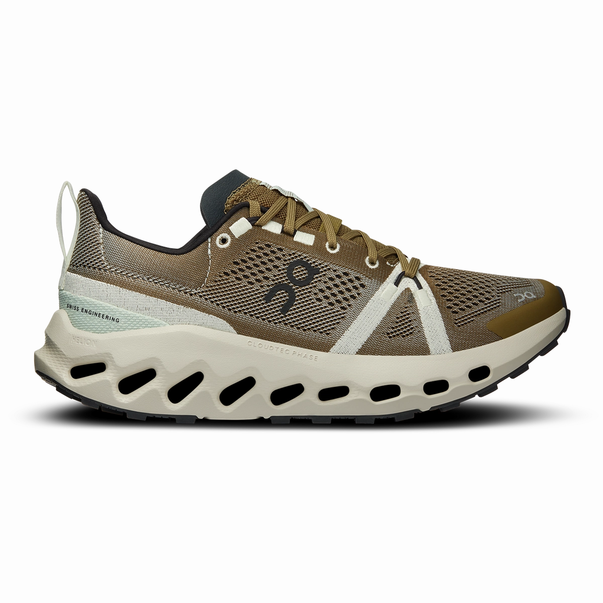 ON Cloudsurfer Trail On Lifestyle Footwear