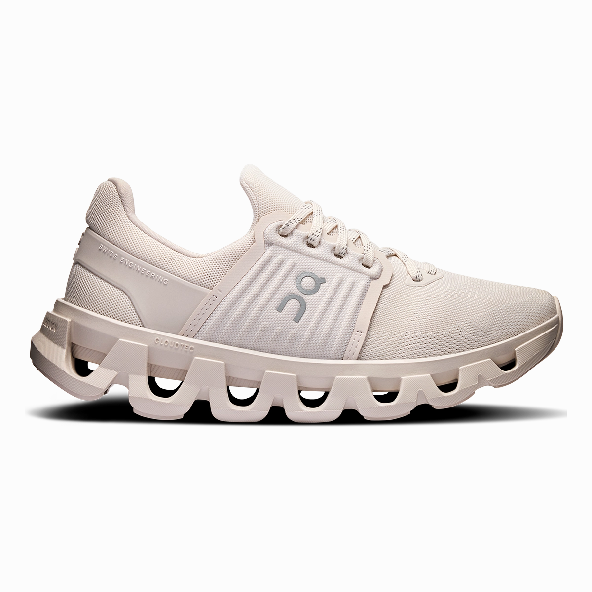 ON Cloudswift V4 AD On Lifestyle Footwear