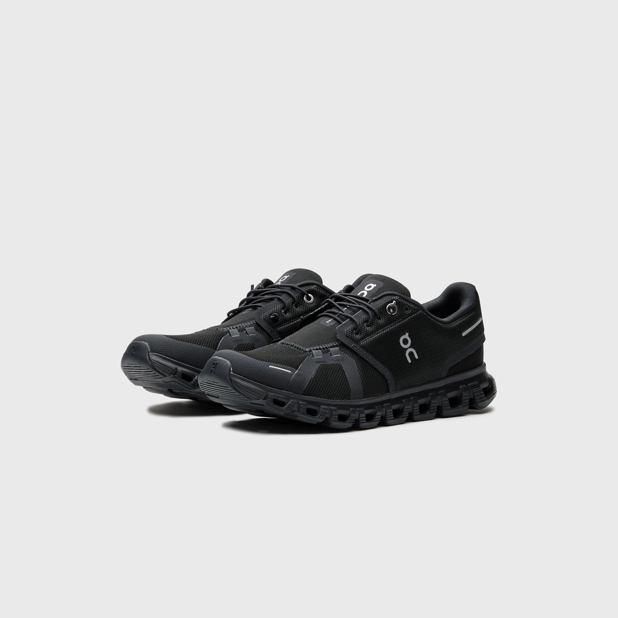On Running Cloud 6 - Black On Running Variants