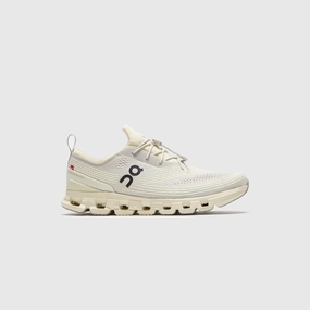 On Running Cloud X Z5 - Ice / Cream on running shoes durable and flexible