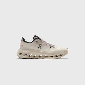 On Running Cloudtilt - Cinder / Sand on running shoes durable and flexible