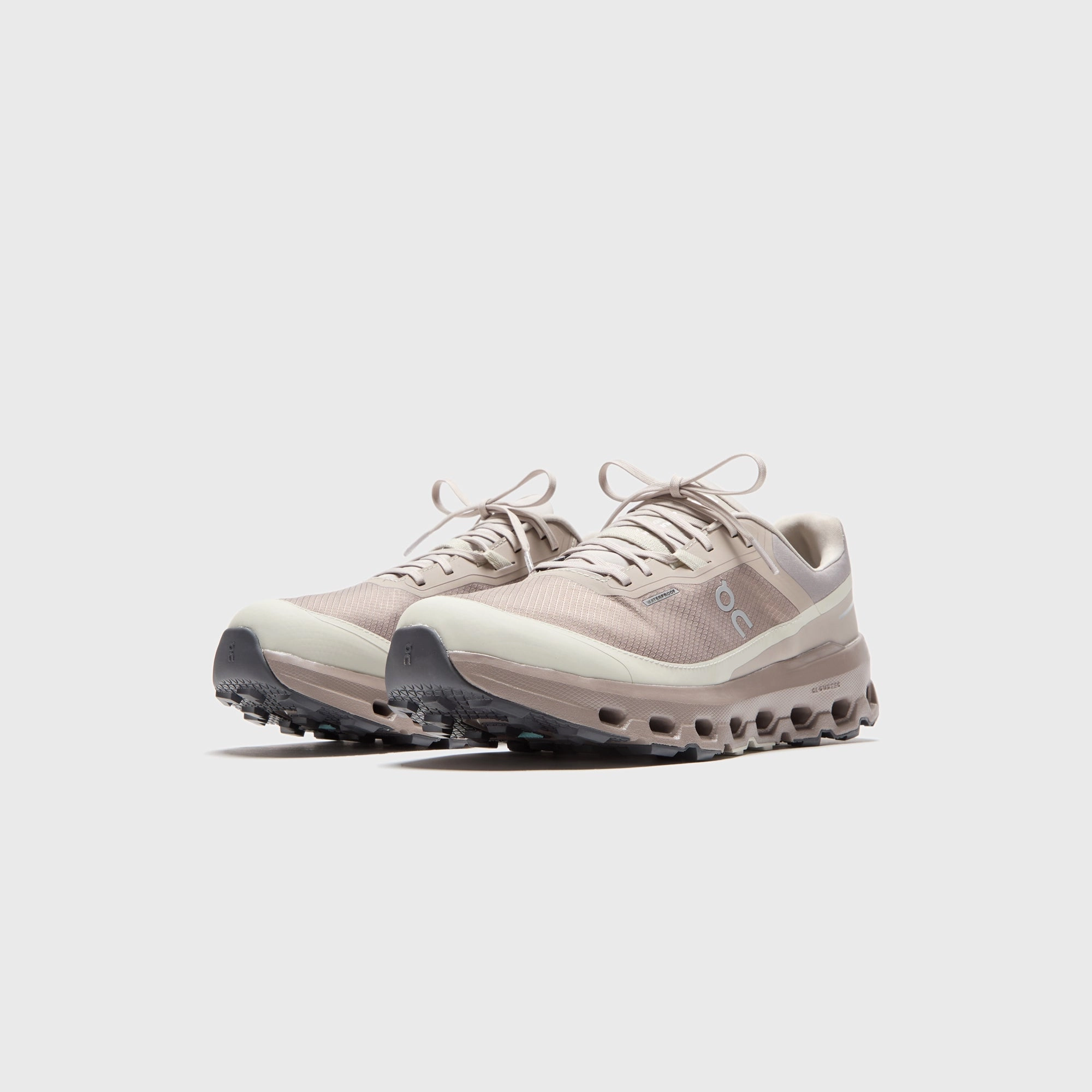 On Running Cloudvista 2 Waterproof - Fog / Cinder On Running Variants