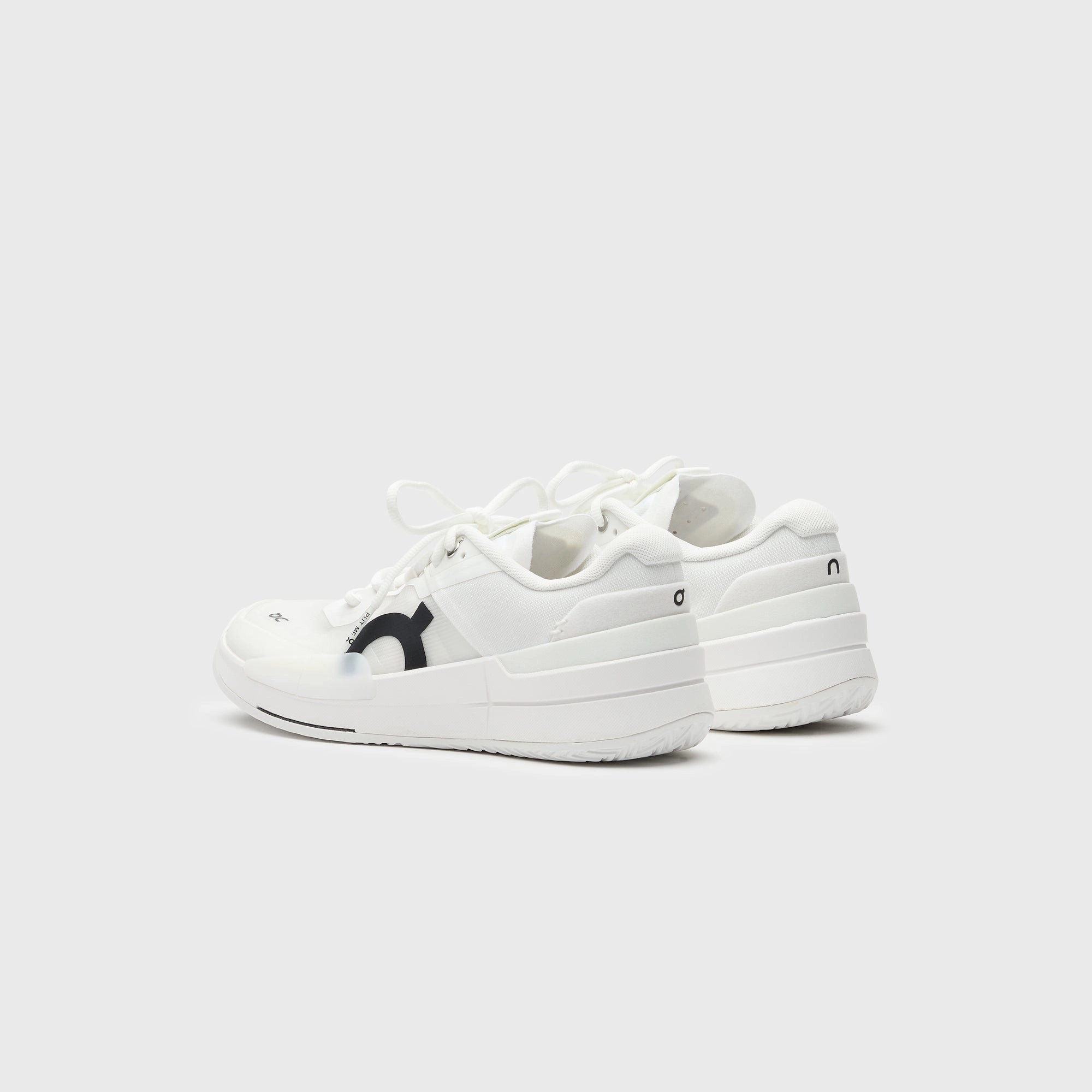 On Running The Roger Pro 2 - All White On Running Variants