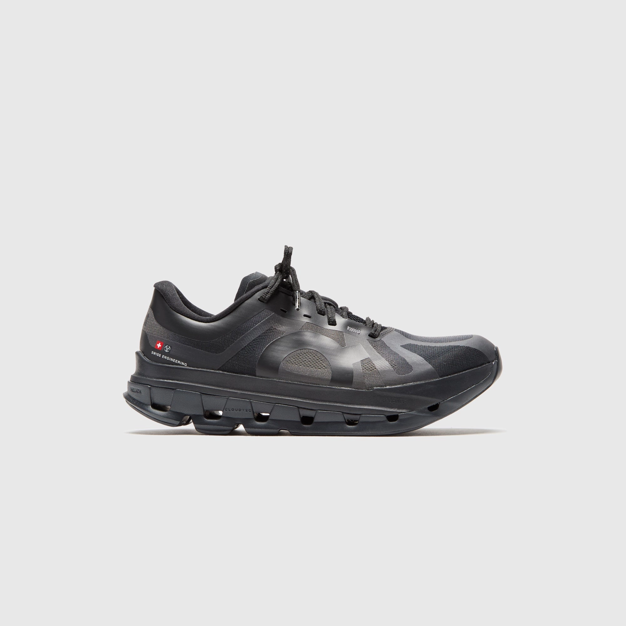 On Running x SLAM JAM Cloud 5 - Gull / Black on running shoes durable and flexible