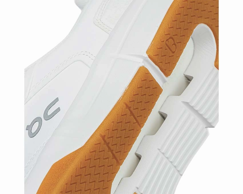 On The Roger Clubhouse "White Gum" On Running Mens Shoes