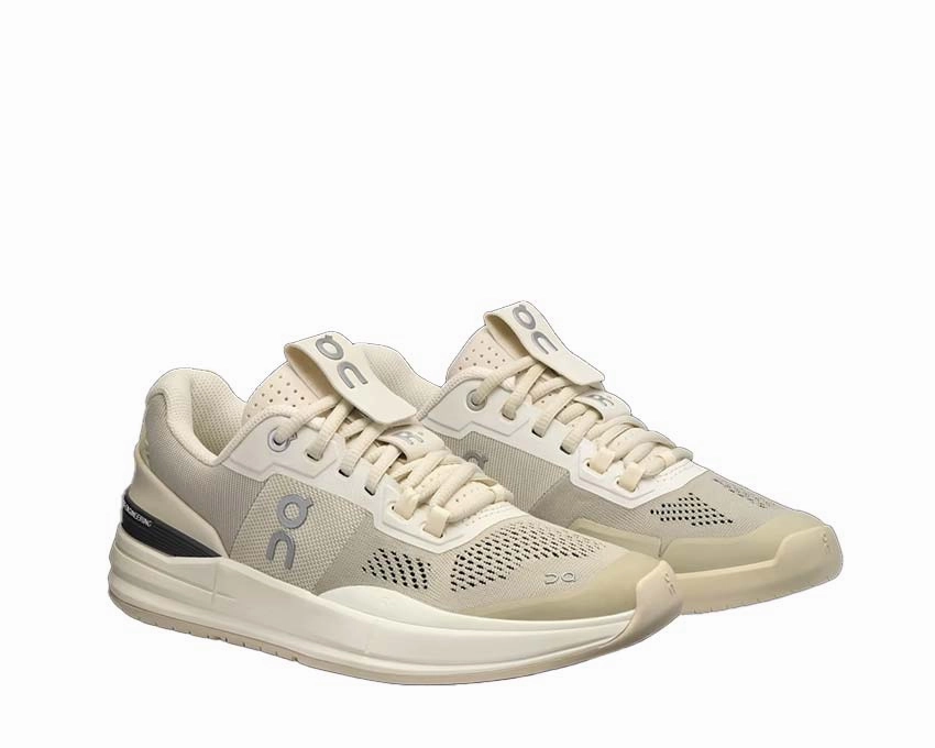 ON The Roger Pro W "Sand" Onitsuka Tiger Shoes