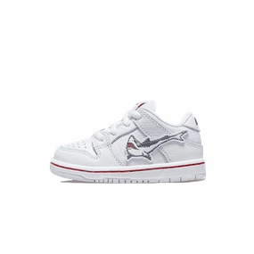 Oski x Nike Dunk Low SB TD 'Great White Shark' Nike SB skate shoes with padded support and grip