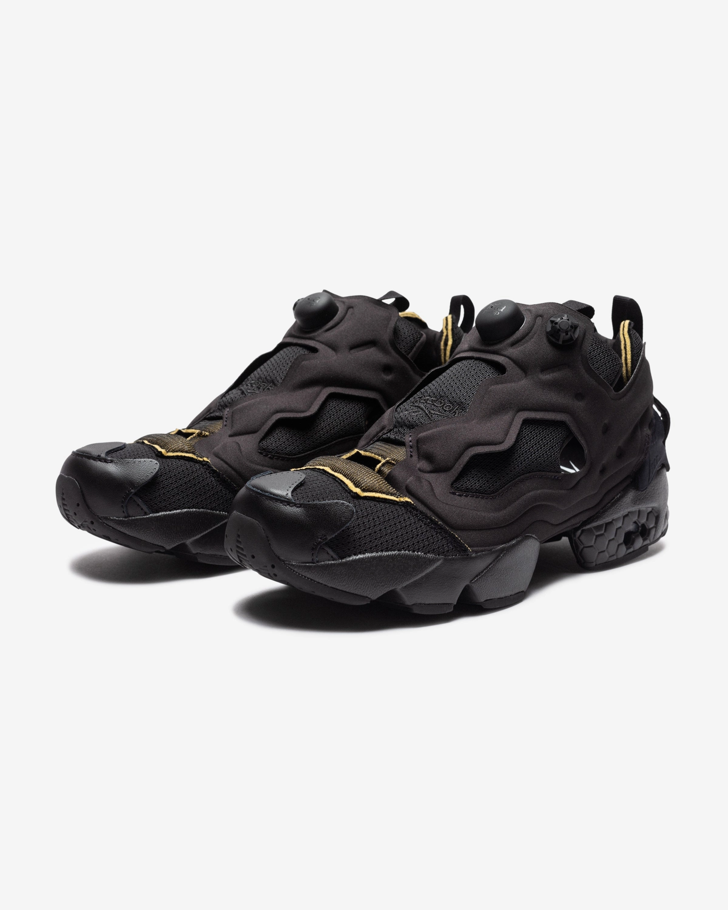 REEBOK X MAISON MARGIELA PROJECT 0 IF MO - BLACK reebok classic athletic sneakers