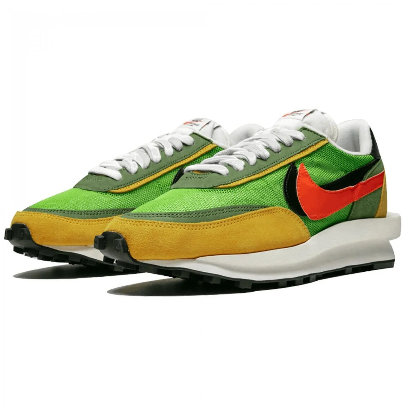 Sacai x Nike LDV Waffle Daybreak Green Sacai collaboration