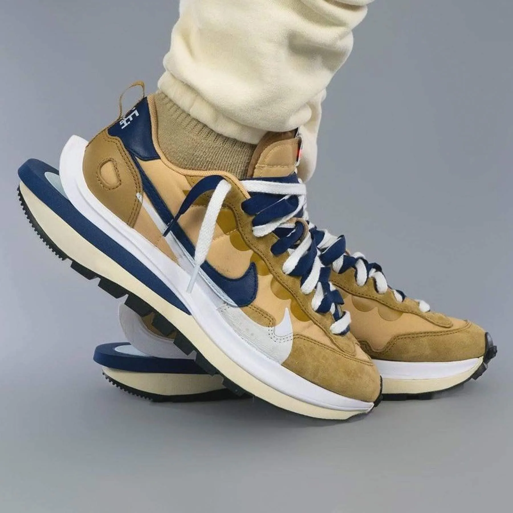 sacai x Nike VaporWaffle 'Sesame Blue Void' Sacai collaboration