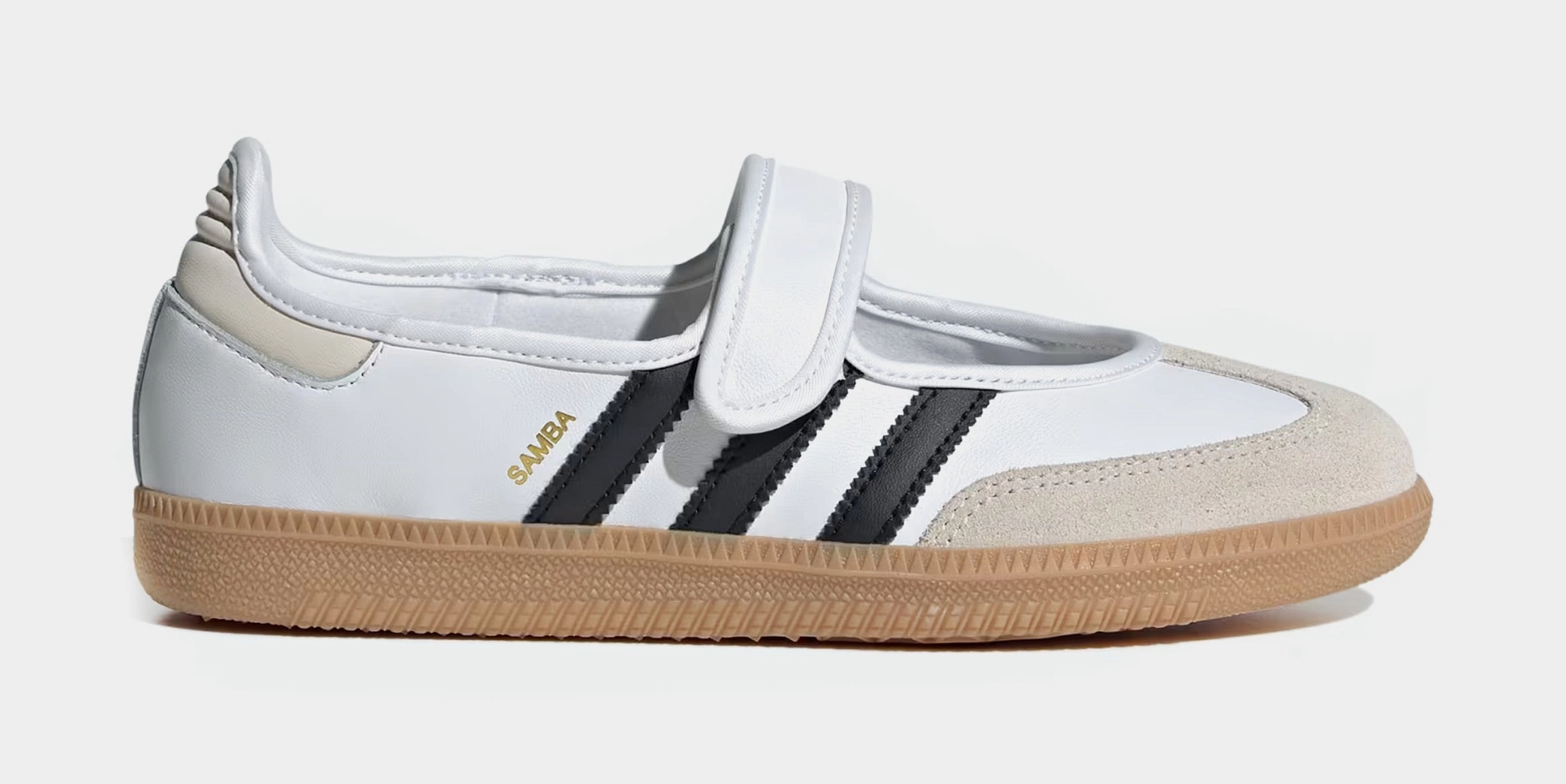 Samba Jane Womens Lifestyle Shoes (Cloud White/Alumina/Core Black) Adidas Samba shoes with iconic T-toe design