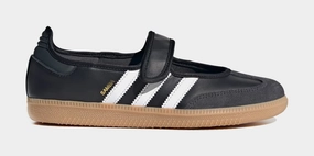 Samba Jane Womens Lifestyle Shoes (Cloud White/Carbon/Core Black) Adidas Samba shoes with iconic T-toe design