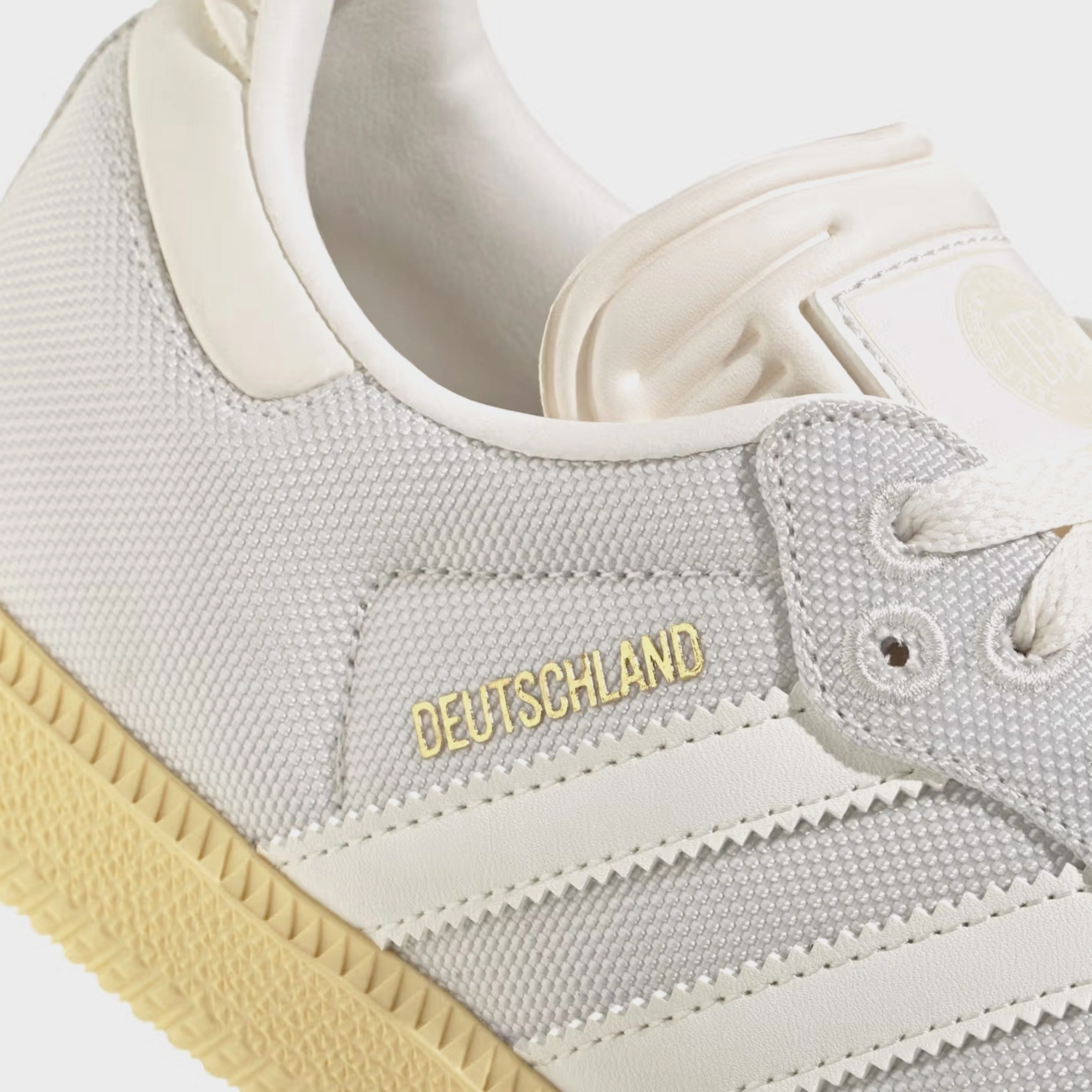 Samba OG Germany Mens Lifestyle Shoes (Cloud White/Off/White/Almost Yellow) T-toe casual trainers