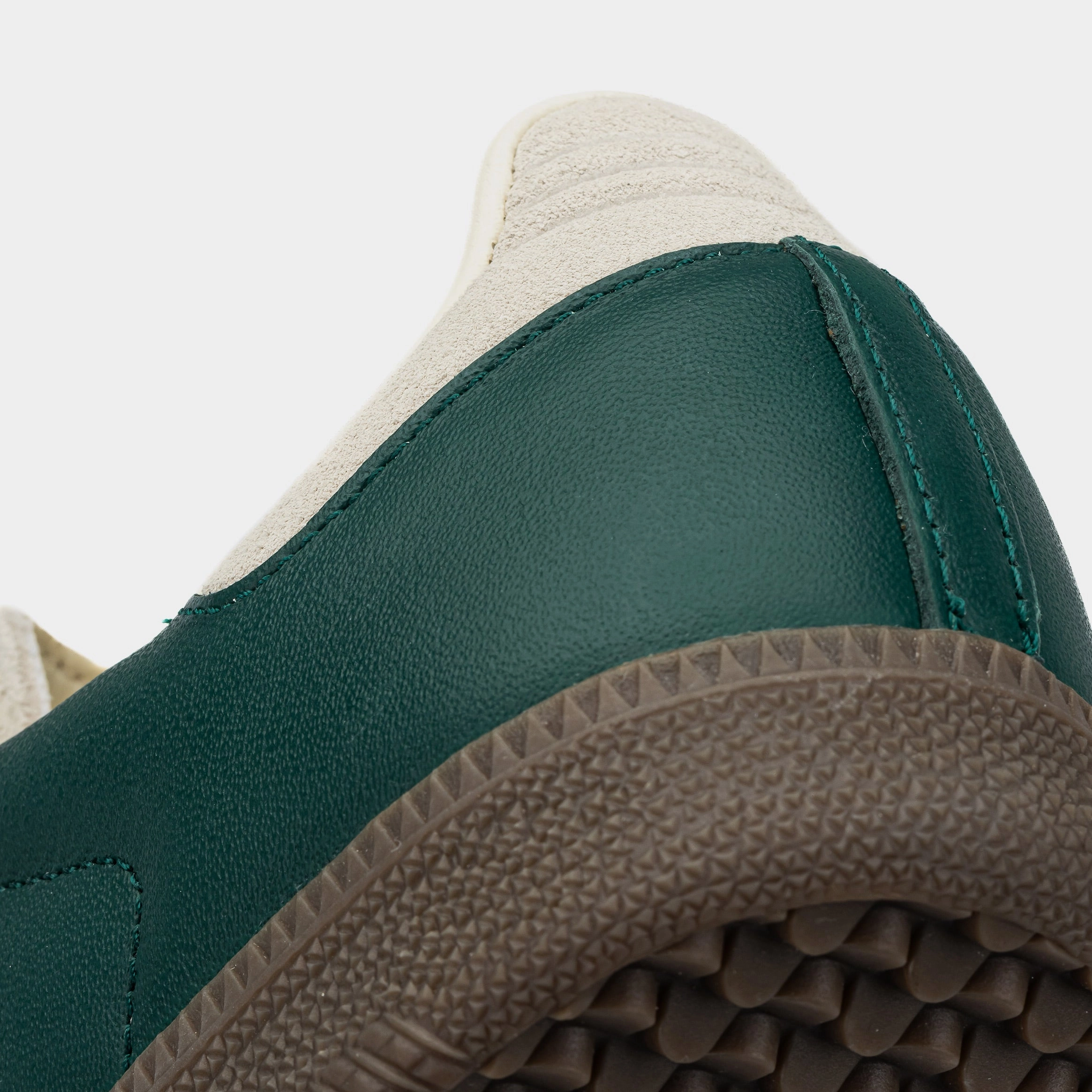 Samba OG Grade School Lifestyle Shoes (Dark Green/Beige) T-toe casual trainers