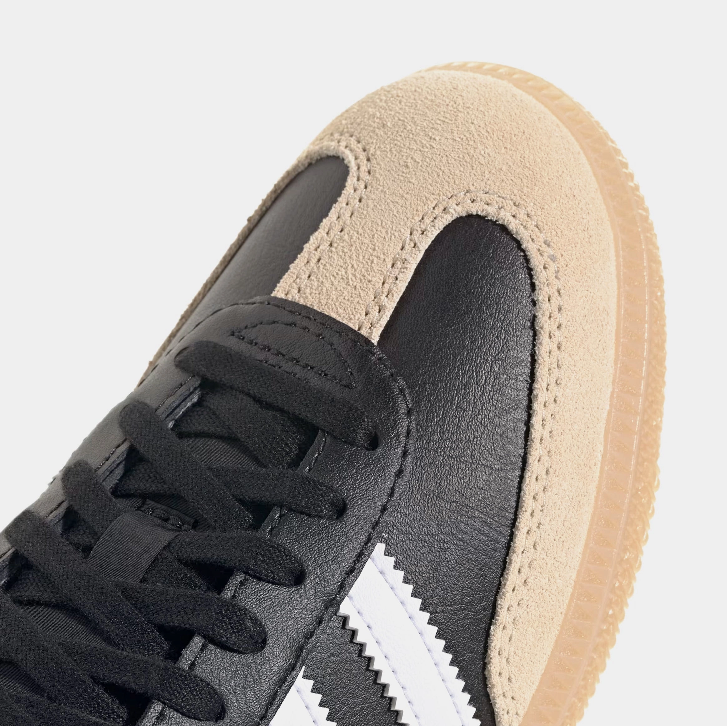 Samba OG Grade School Lifestyle Shoes (White/Black/Beige) T-toe casual trainers