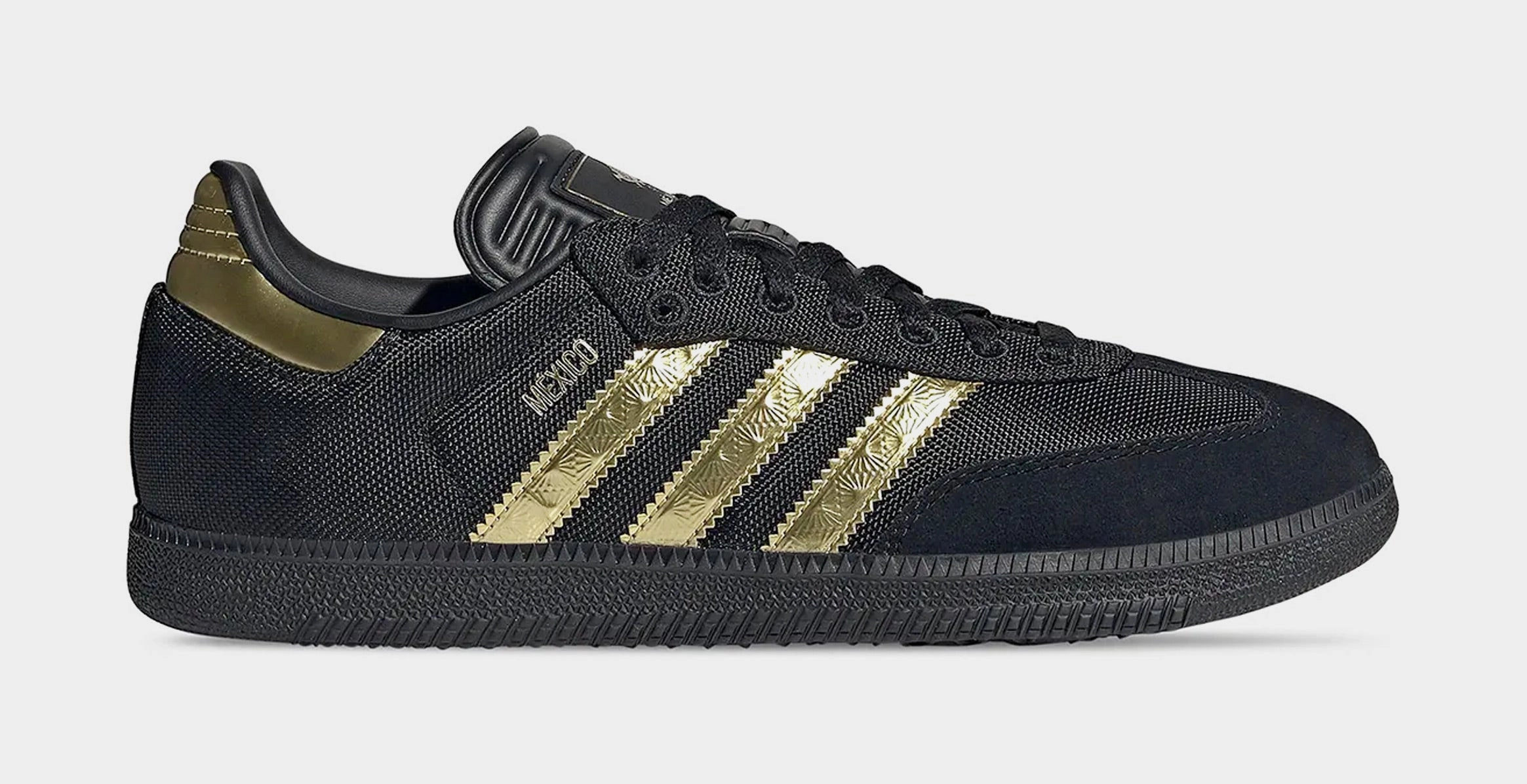 Samba OG Mexico Mens Lifestyle Shoes (Core Black/Medtallic Gold) Adidas Samba shoes with iconic T-toe design