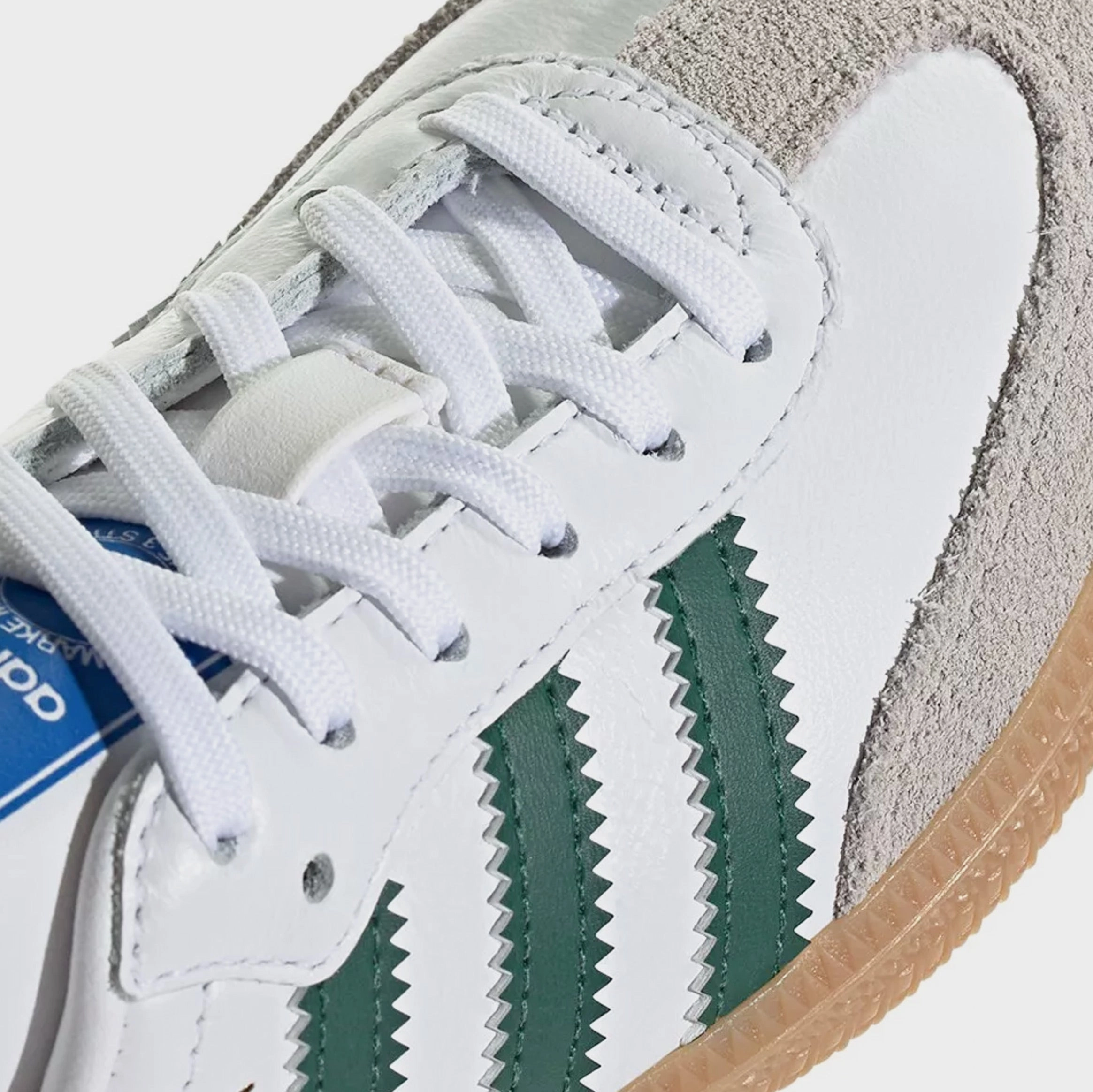 Samba OG Preschool Lifestyle Shoes (Cloud White/Collegiate Green/Gum) T-toe casual trainers