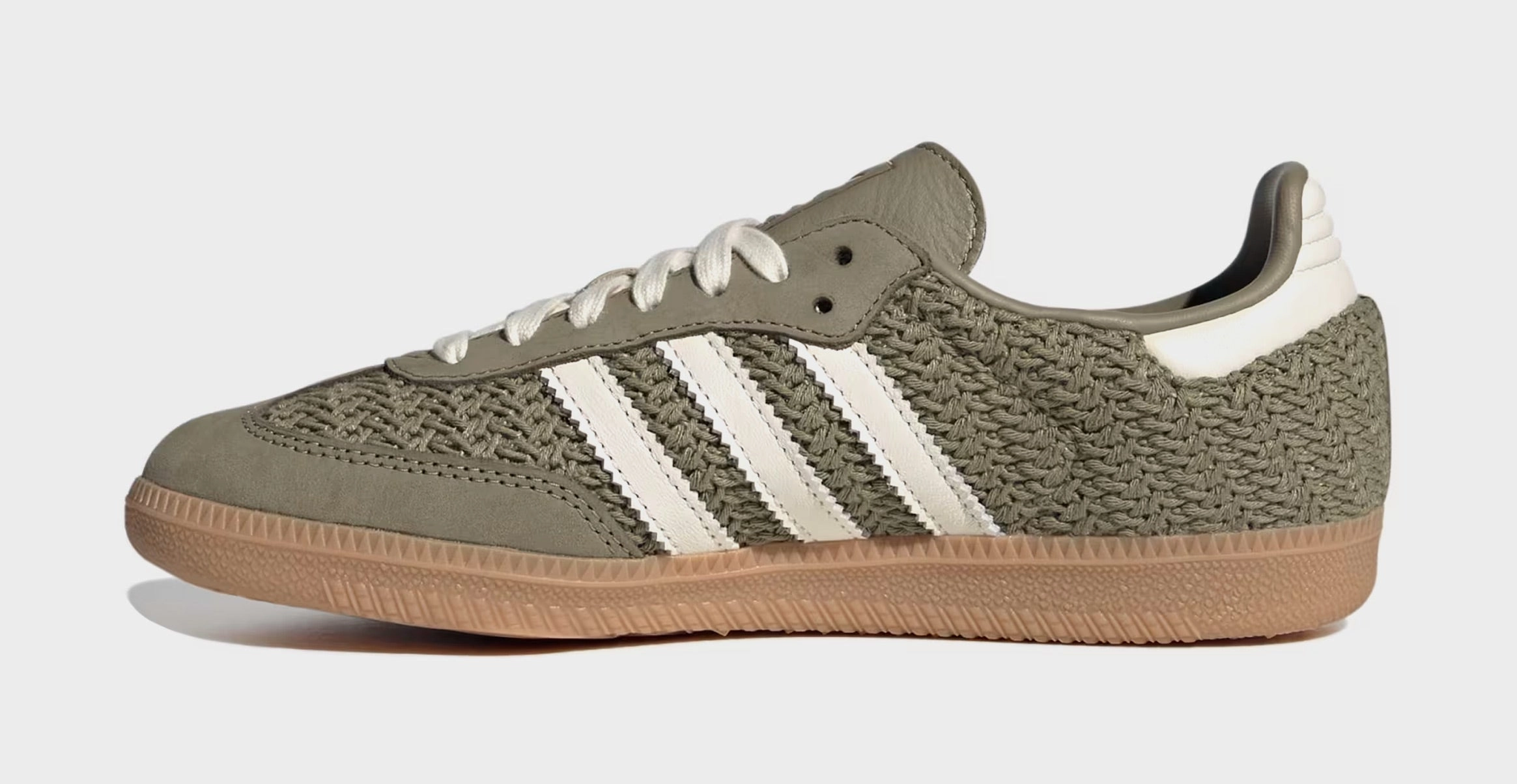 Samba OG Womens Lifestyle Shoes (Orbit Green/Cream White/Gum) T-toe casual trainers