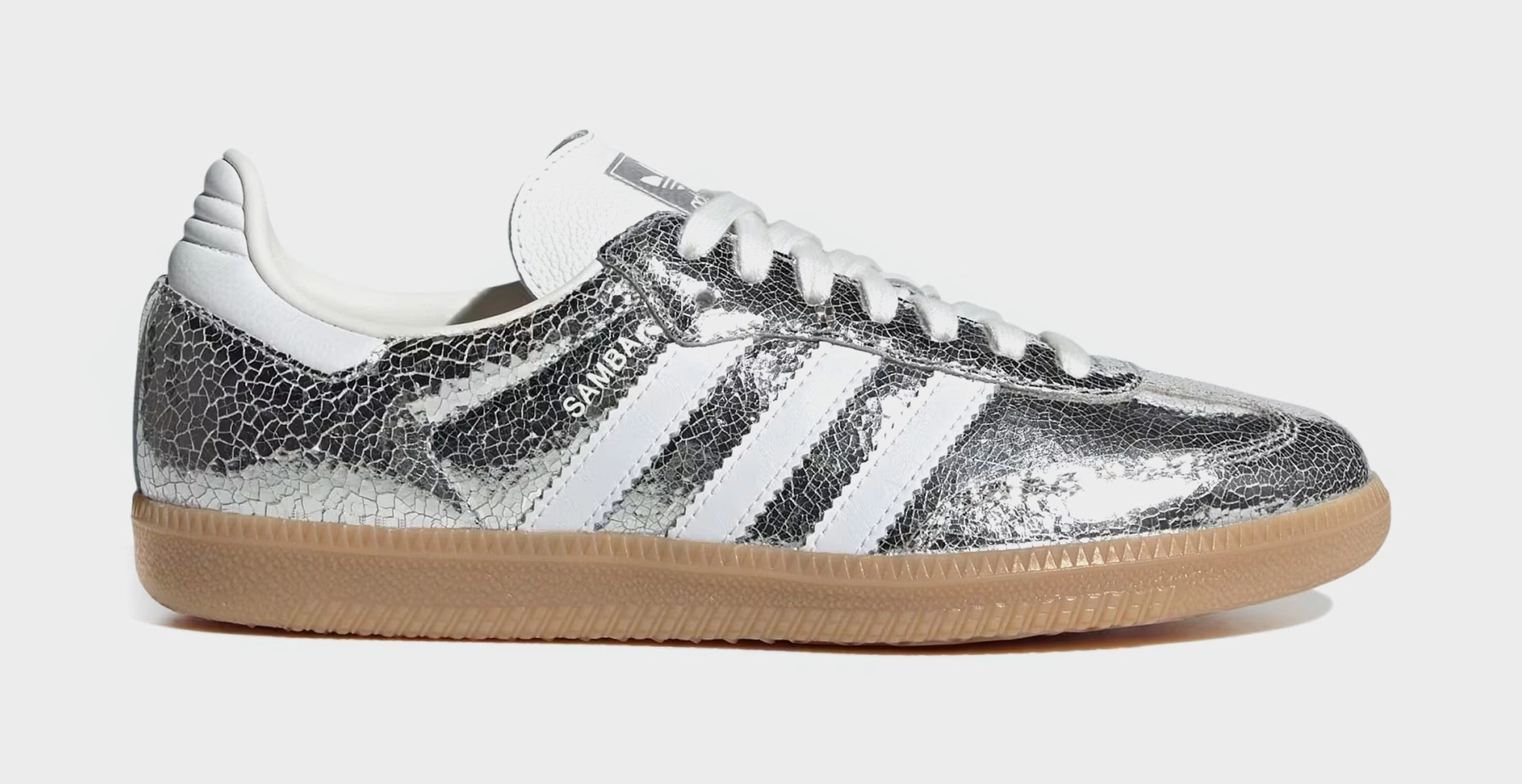 Samba OG Womens Lifestyle Shoes (Silver Metallic/Cloud White/Core White) Adidas Samba shoes with iconic T-toe design