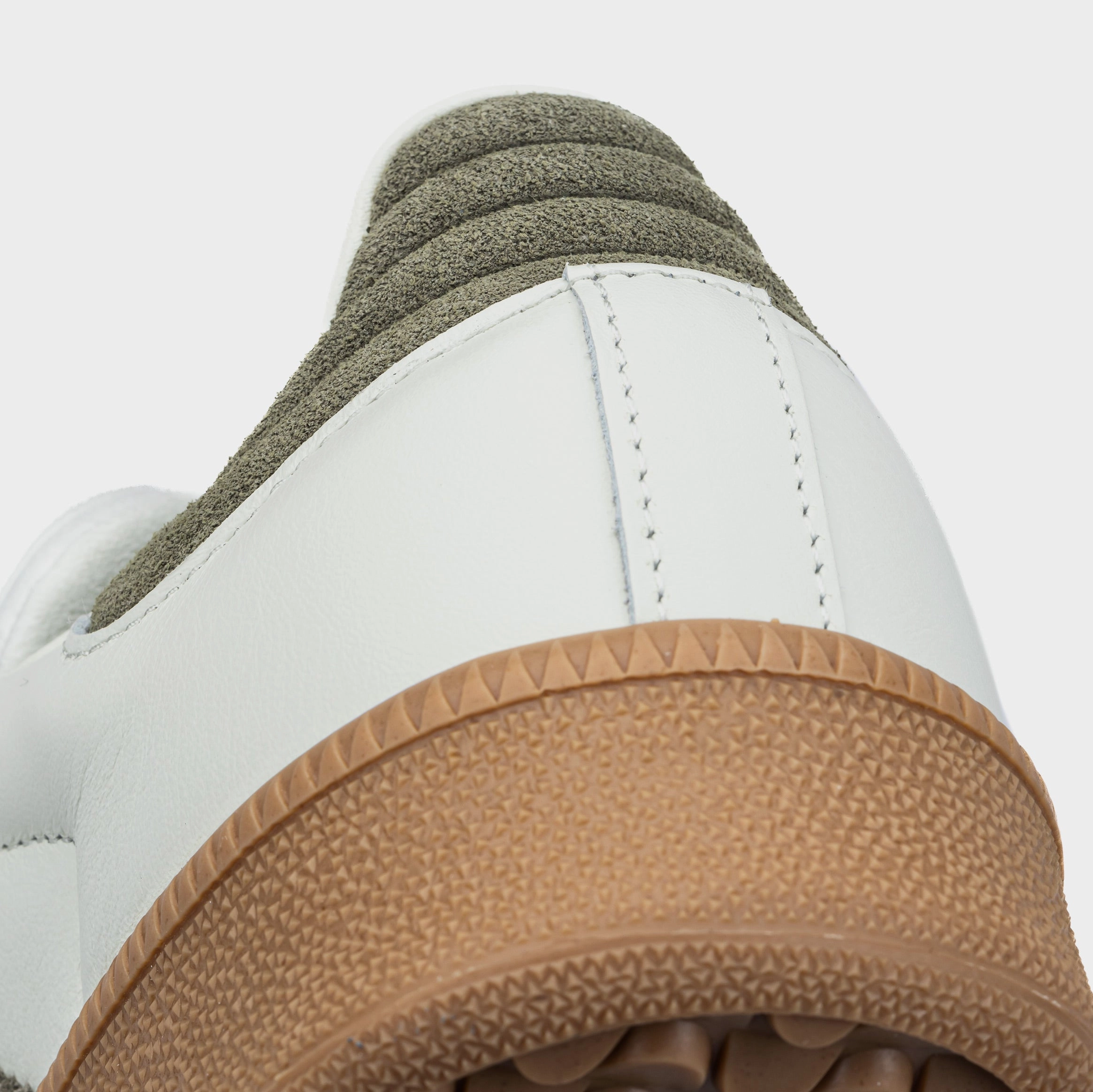 Samba XLG Mens Lifestyle Shoes (Ivory/Olive Strata/Gum) Chunky classic revival shoes