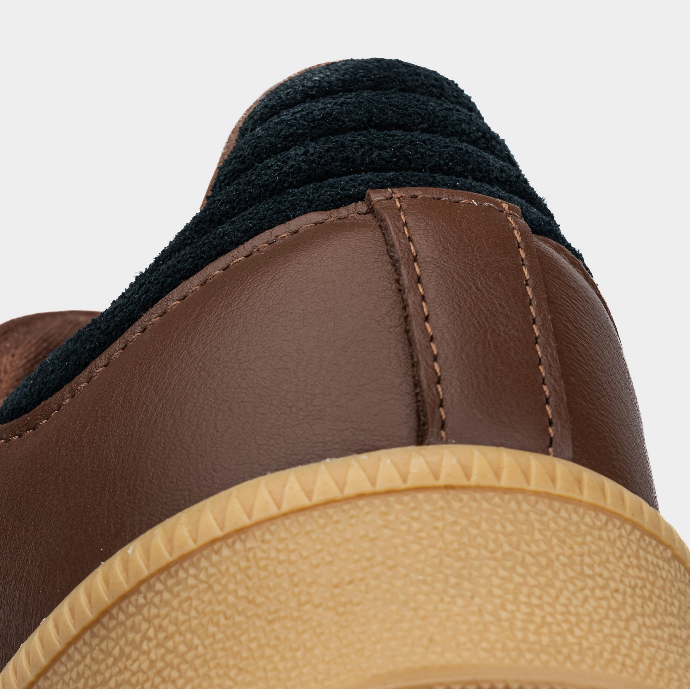 Samba XLG Mens Lifestyle Shoes (Preloved Brown/Beige/Black) Chunky classic revival shoes