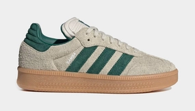 Samba XLG Mens Lifestyle Shoes (Putty Grey/Collegiate Green/Gum) Adidas Samba shoes with iconic T-toe design