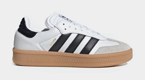 Samba XLG Mens Lifestyle Shoes (White/Black) Adidas Samba shoes with iconic T-toe design