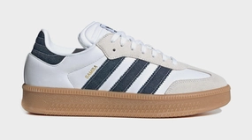 Samba XLG Mens Lifestyle Shoes (White/Night Indigo/Gum) Adidas Samba XLG chunky retro-inspired sneakers