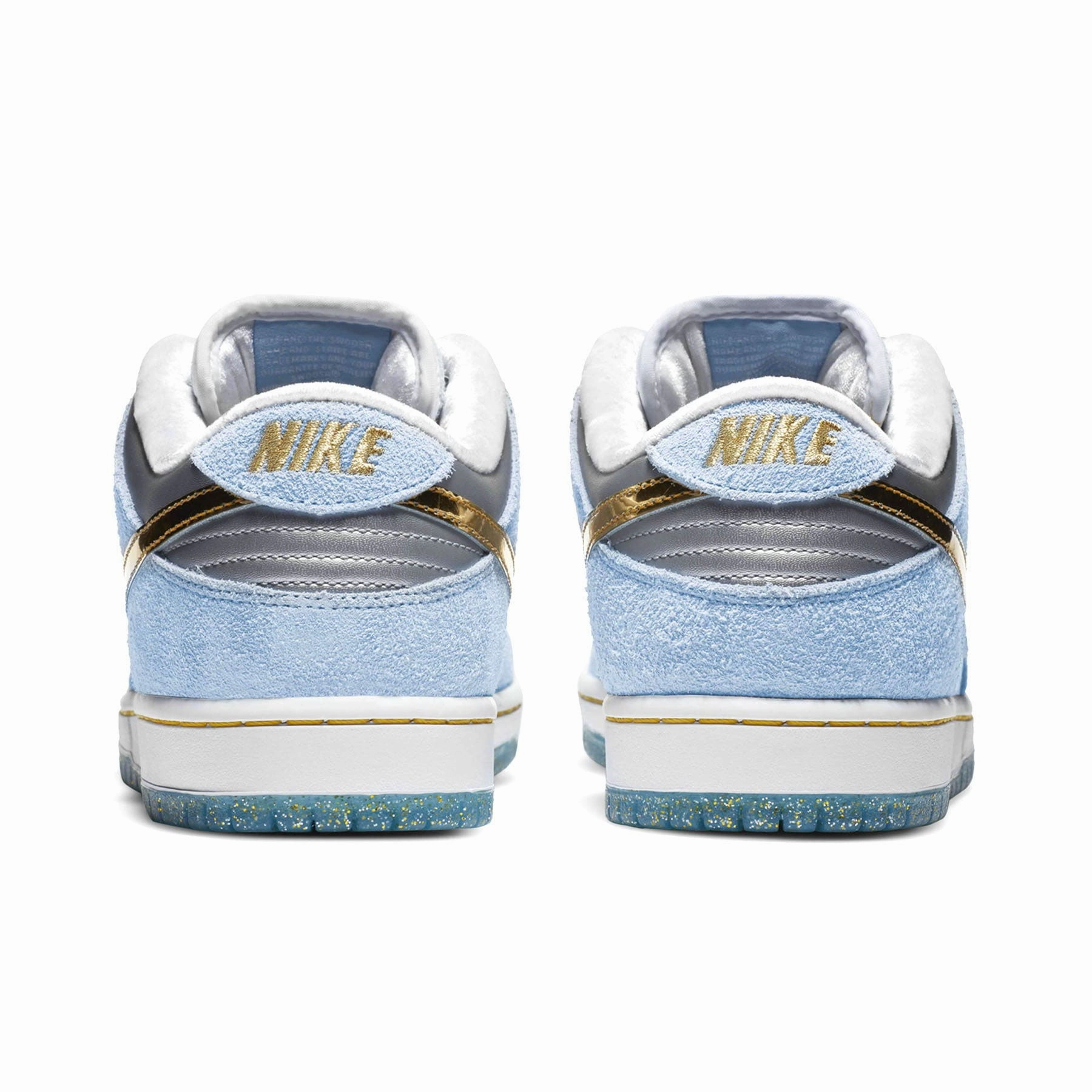 Sean Cliver x Nike Dunk Low SB 'Holiday Special' Nike SB skateboarding shoes