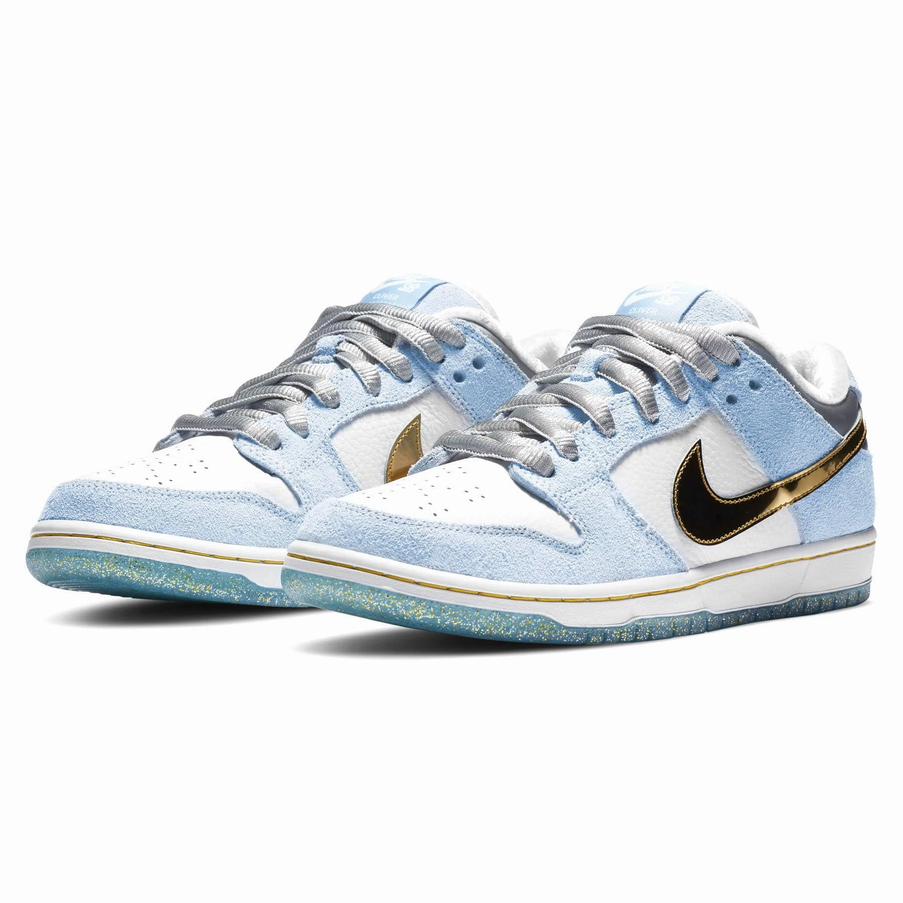 Sean Cliver x Nike Dunk Low SB 'Holiday Special' Nike SB skateboarding shoes