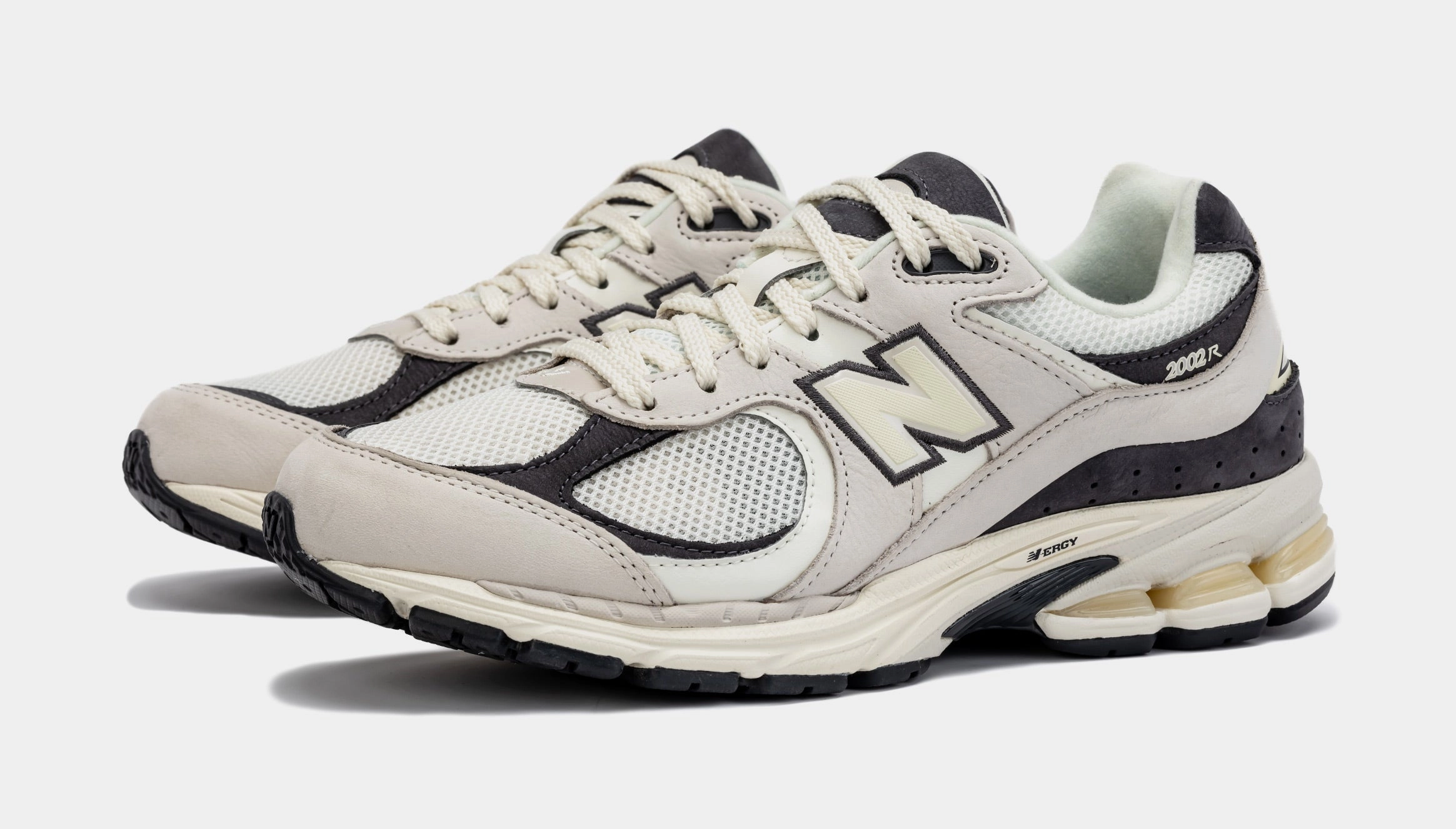 Shoe Palace 30th Anniversary Exclusive 2002R Mens Lifestyle Shoes (White/Grey) Modern performance sneakers