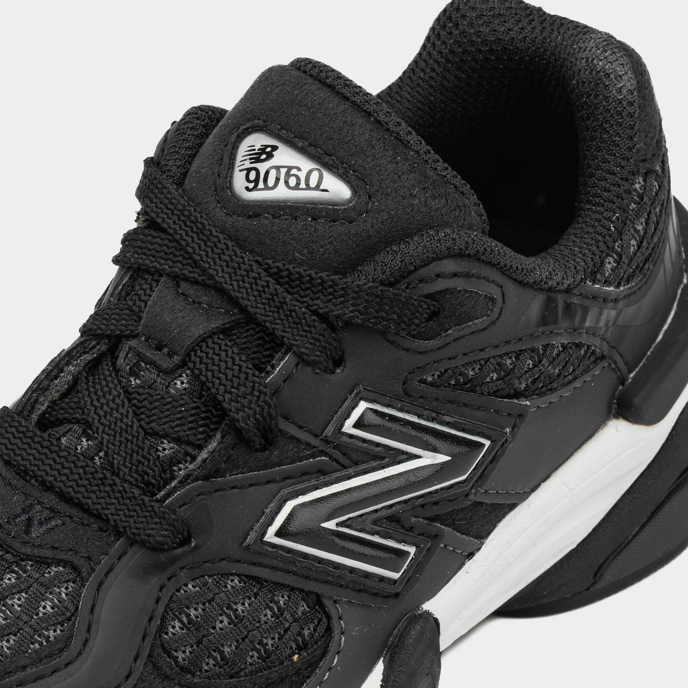 Shoe Palace Exclusive 9060  Preschool Running Shoes (Black/Silver) NB 9060 runners