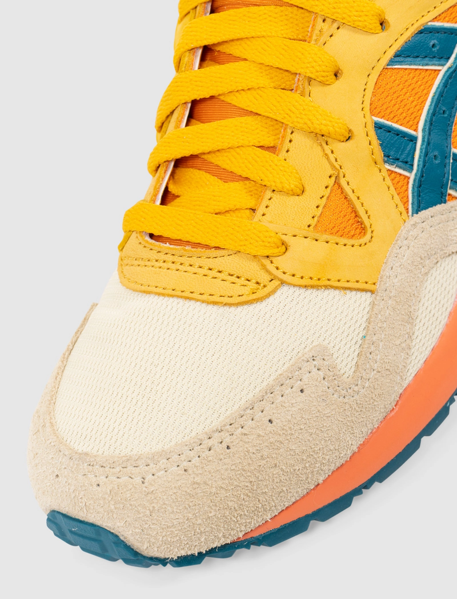 SOCIAL STATUS X CHARLOTTE LAB SCHOOLS GEL-LYTE V "TRANSPARENT YELLOW/MOROCCAN BLUE" Everyday active sneakers