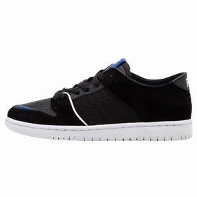 Soulland x Nike SB Dunk Low Pro 'FRI.day Part 0.2' Nike SB skate shoes with padded support and grip