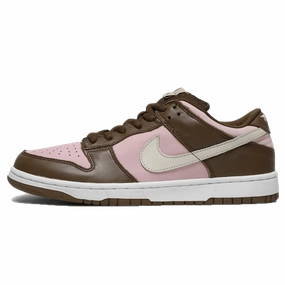 St??ssy x Nike Dunk Low Pro SB 'Cherry' Nike SB skate shoes with padded support and grip