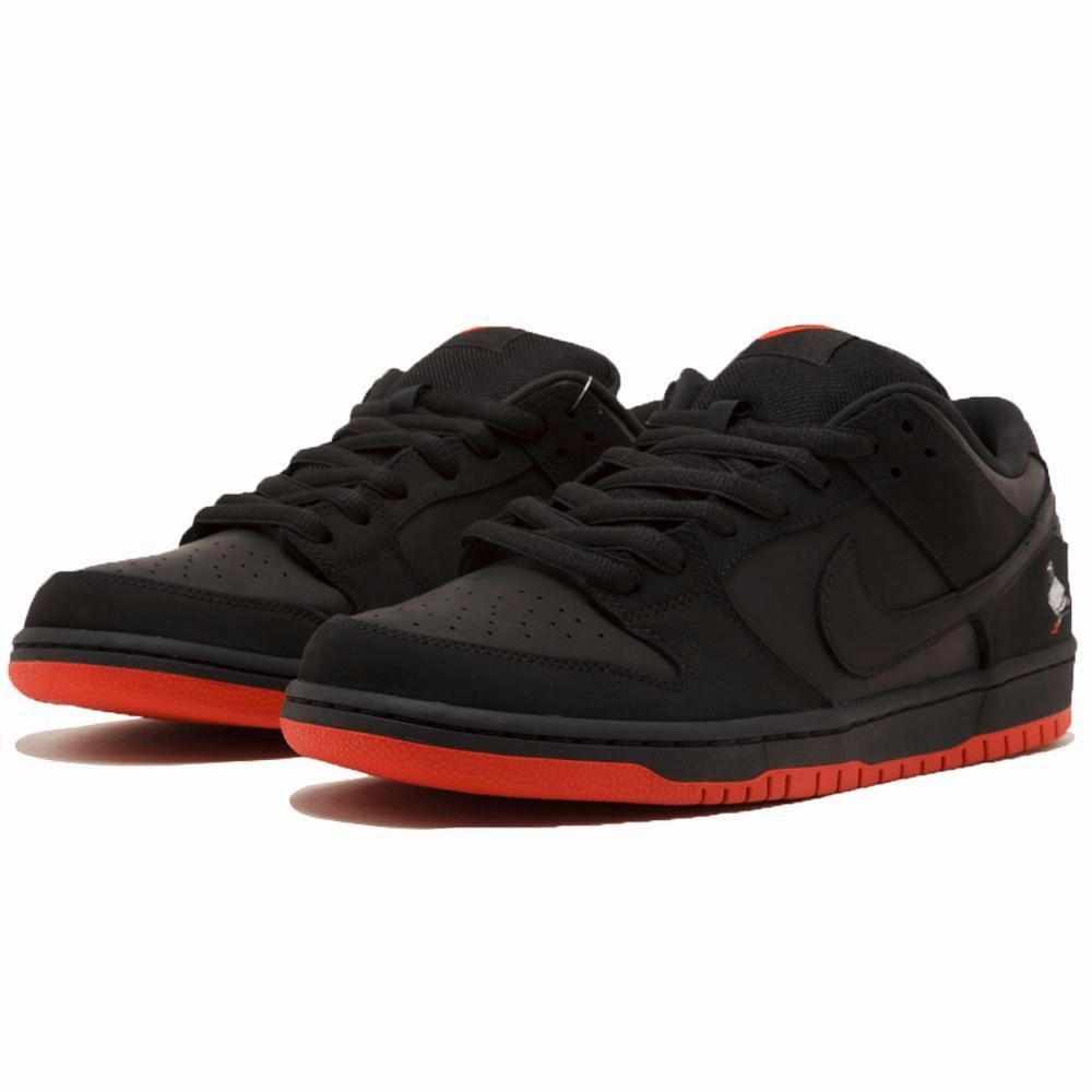 Staple x Nike SB Dunk Low Pigeon Nike SB skateboarding shoes