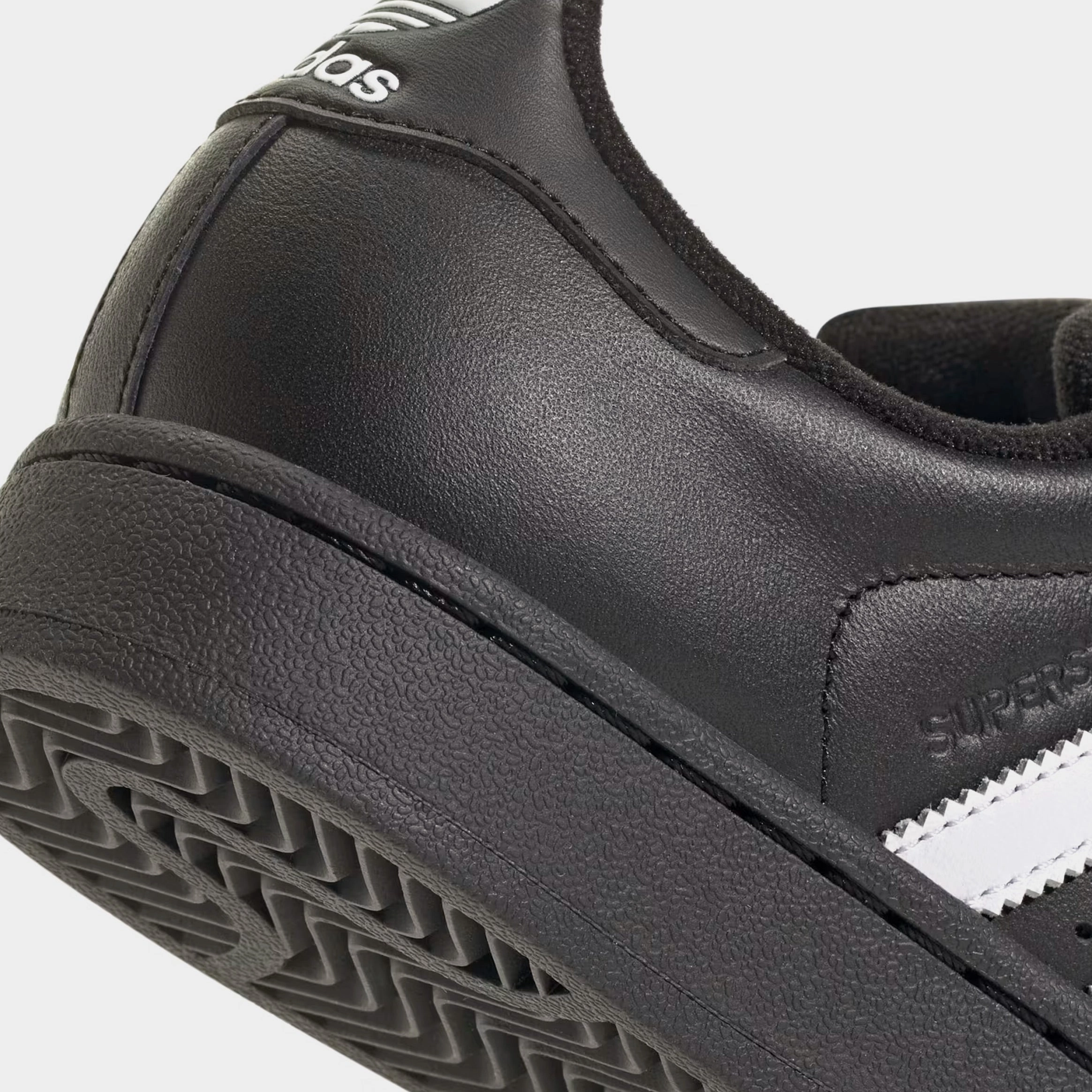 Superstar II Grade School Lifestyle Shoes (Black/White) Shell toe urban sneakers