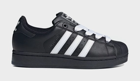 Superstar II Grade School Lifestyle Shoes (Black/White) Adidas Superstar shell-toe sneakers with timeless appeal