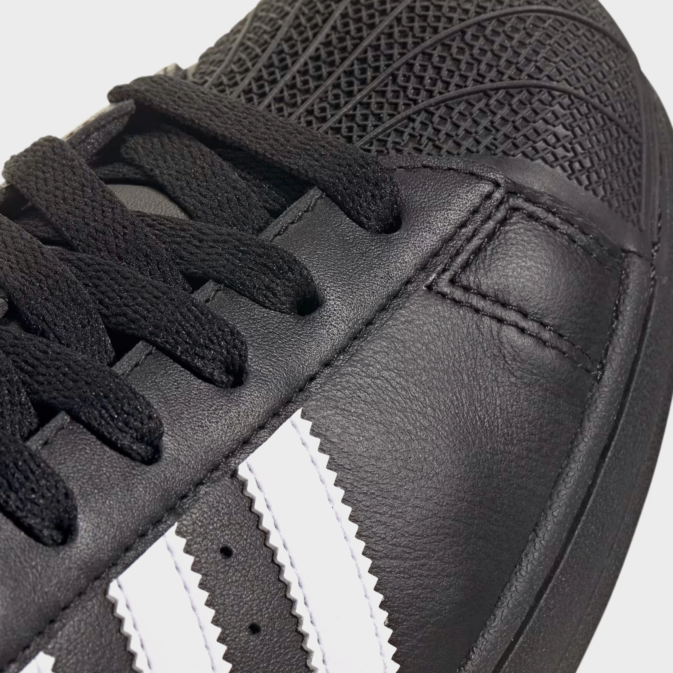 Superstar II Mens Lifestyle Shoes (Black/White) Shell toe urban sneakers