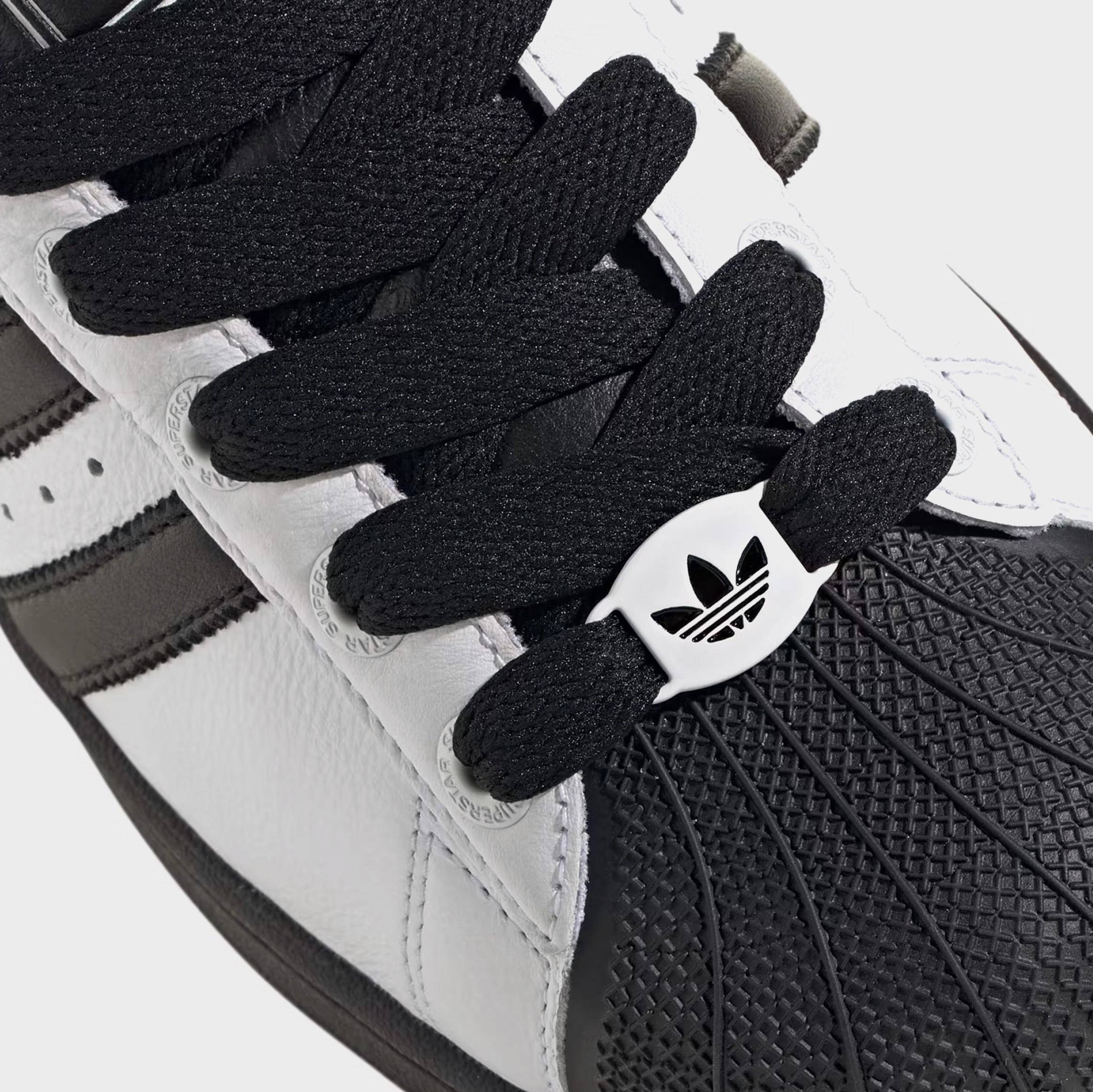 Superstar II Mens Lifestyle Shoes (White/Black/White) Shell toe urban sneakers
