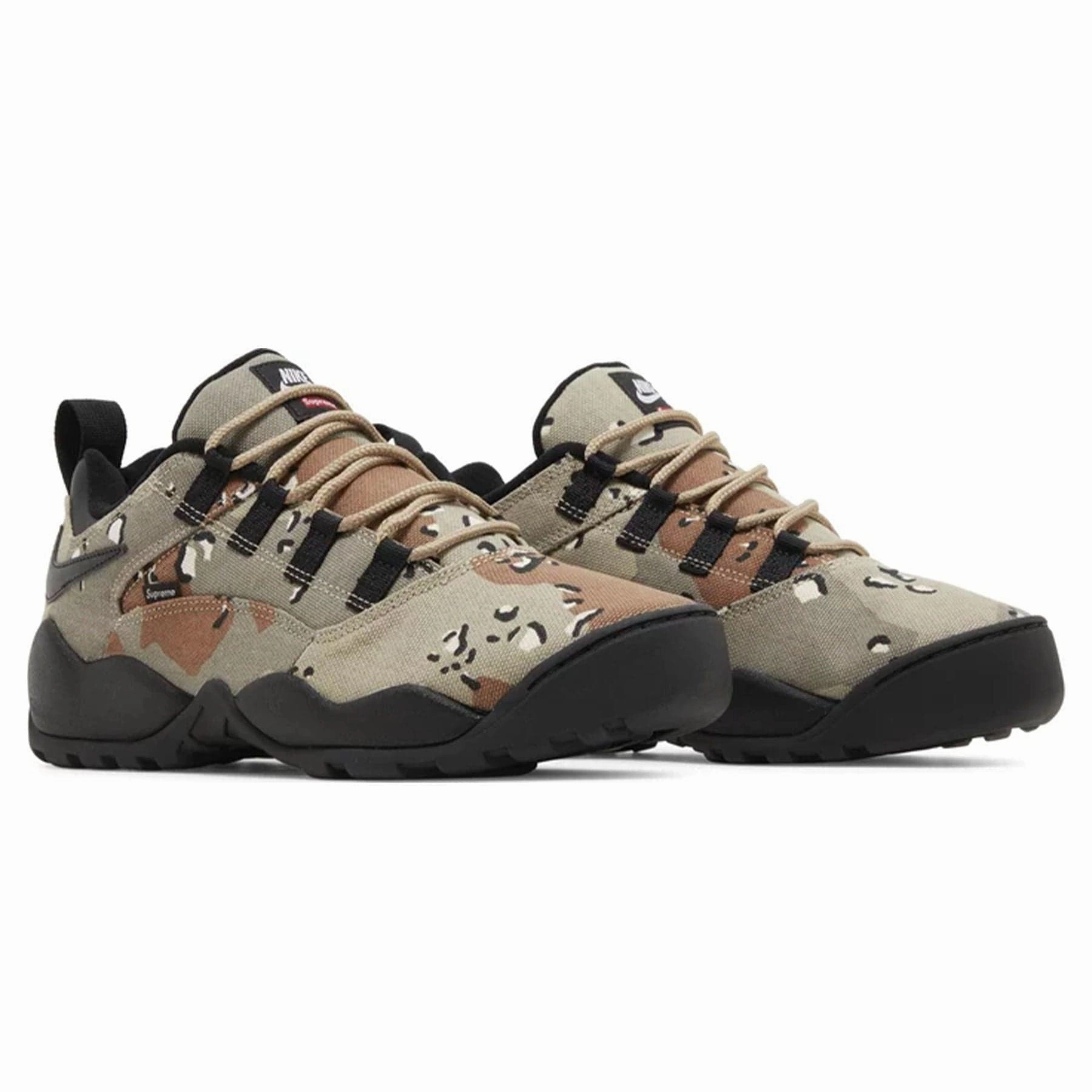 Supreme x Nike Darwin Low SB 'Desert Camo' Nike SB skateboarding shoes