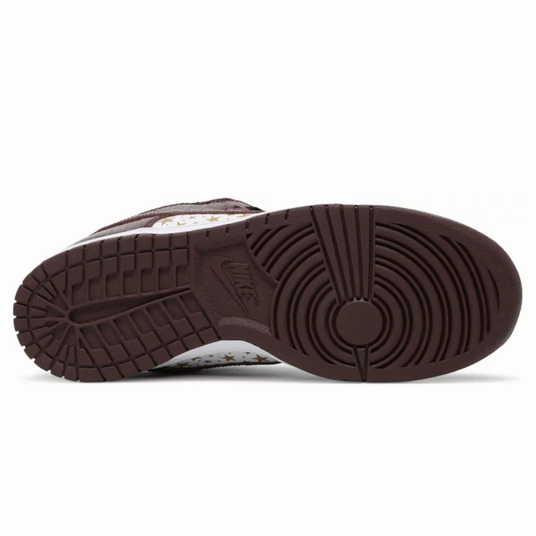 Supreme x Nike Dunk Low OG SB QS 'Barkroot Brown' Nike SB skateboarding shoes