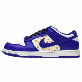 Supreme x Nike Dunk Low OG SB QS 'Hyper Royal' Nike SB skate shoes with padded support and grip