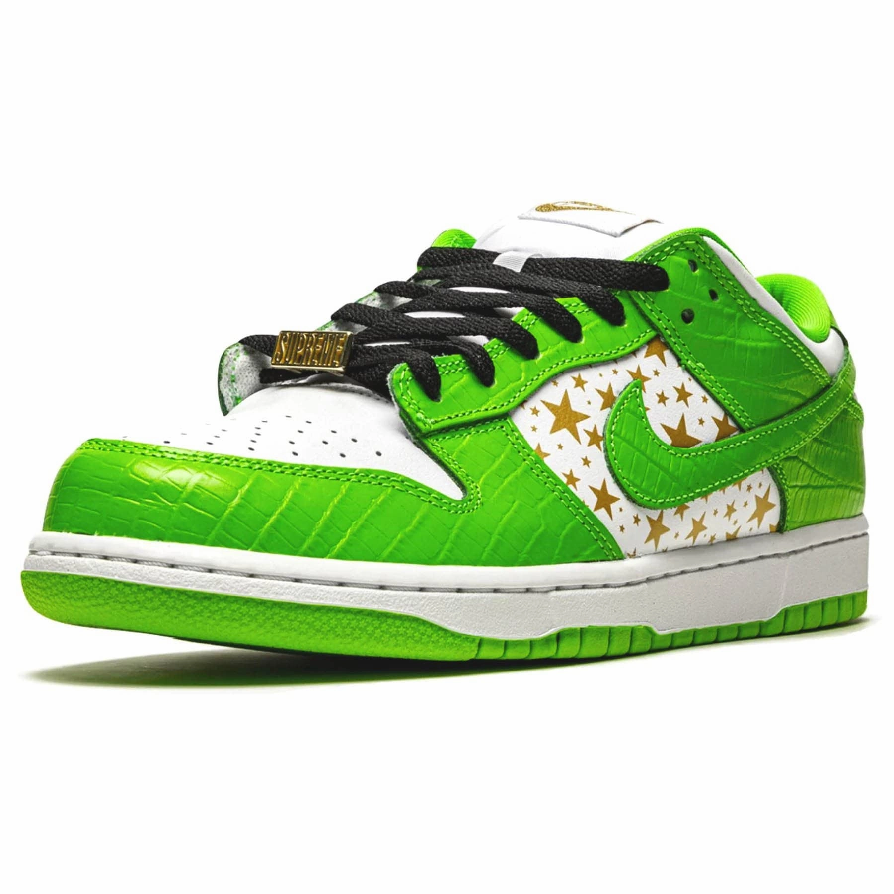Supreme x Nike Dunk Low OG SB QS 'Mean Green' Nike SB skateboarding shoes
